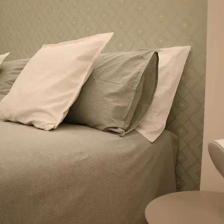 La Casa Nel Parco Bed & Breakfast 4*